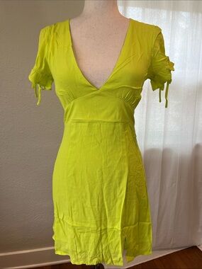 Olivaceous Neon Lime Summer Dress. Size S. NWT